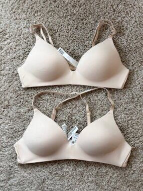 Victoria Secret Pink Wear Everywhere Wireless Lightly Lined Bra